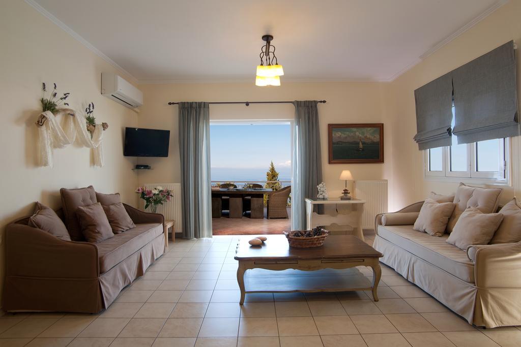 Amalia Apartments Exanthia Quarto foto
